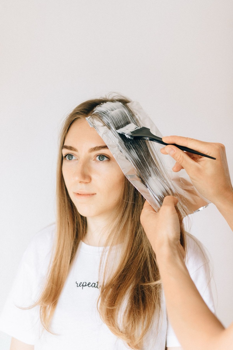 Aplicación de balayage a mano alzada