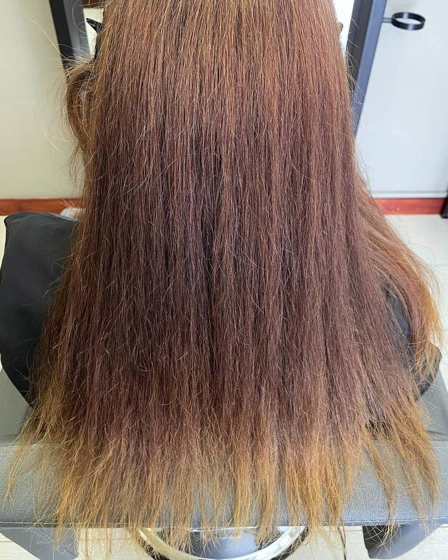Antes del botox capilar: puntas abiertas y cabello sin brillo, Quito